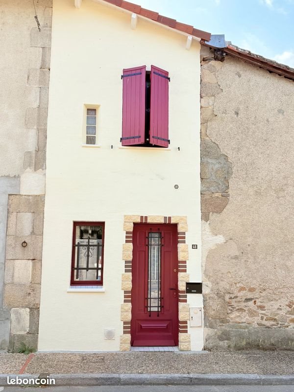Maison à louer, 32m², Saint-Victurnien