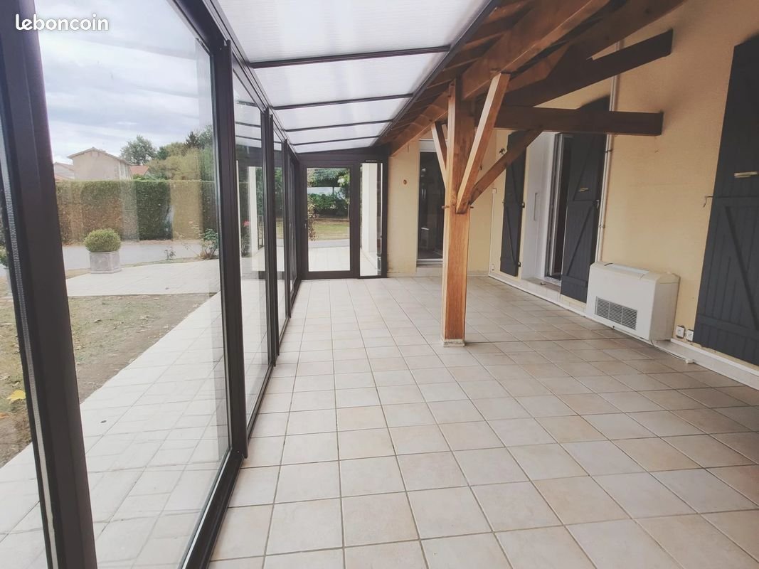 Maison à louer, 141m², Saint-Junien