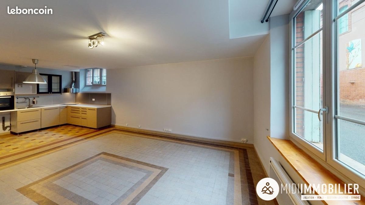 Appartement à louer, 57m², Saint-Juéry