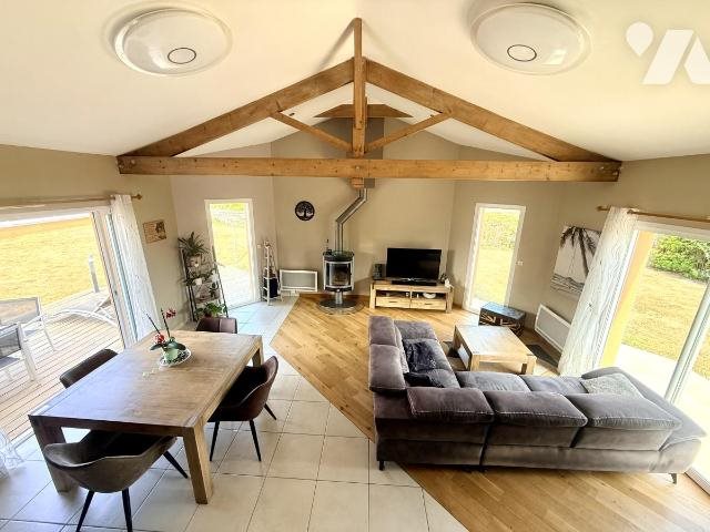 Maison à vendre, 131m², Château-Thébaud