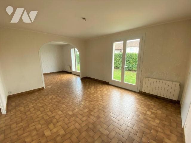 Maison à vendre, 74m², Cugand