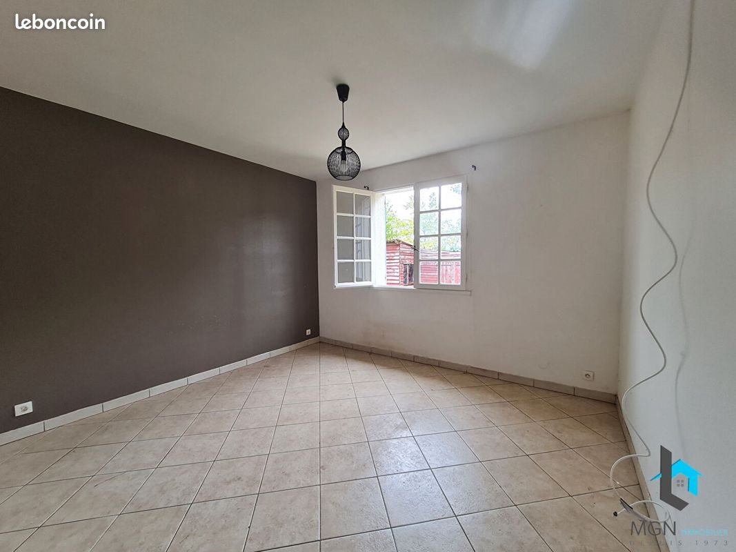 Maison à vendre, 139m², Thiron-Gardais