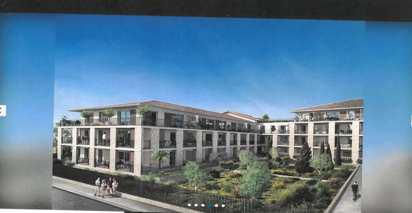 Appartement à louer, 64m², Carros