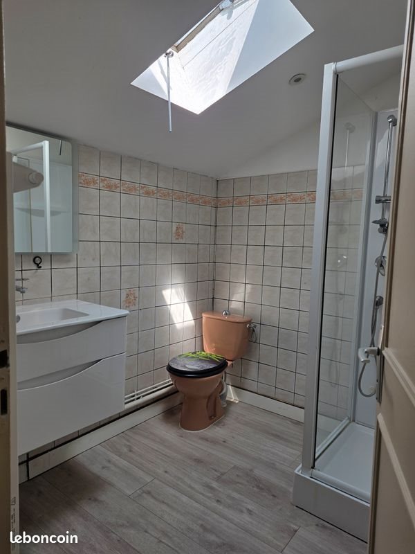 Maison à louer, 80m², Saint-Maxire
