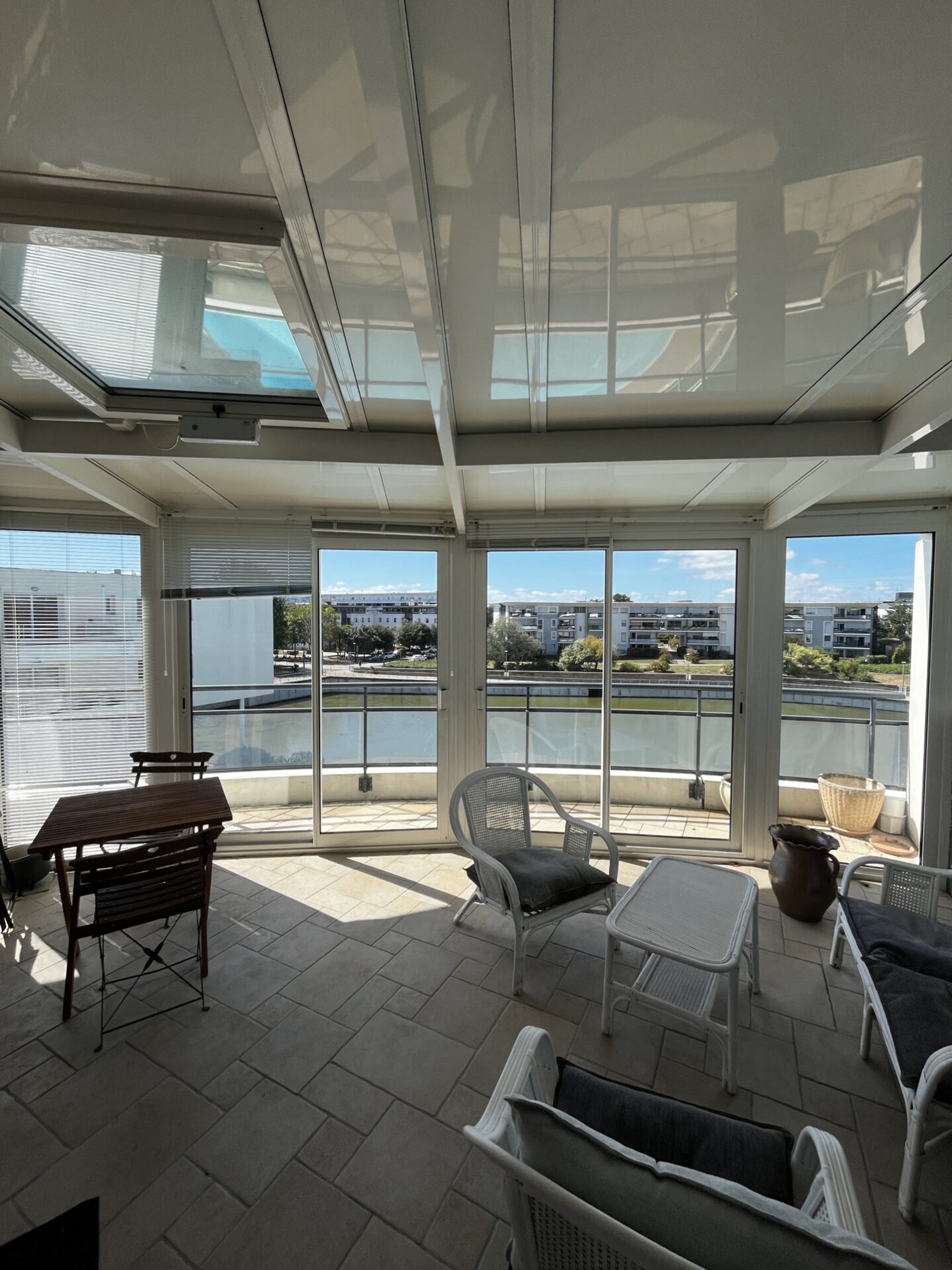 Appartement à louer, 1m², La Rochelle