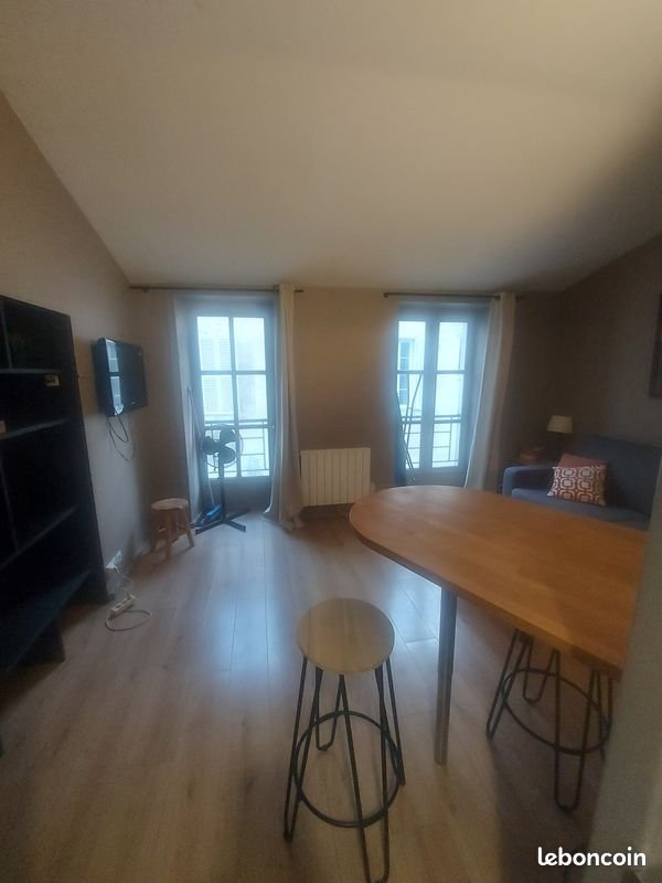 Appartement à louer, 20m², La Rochelle
