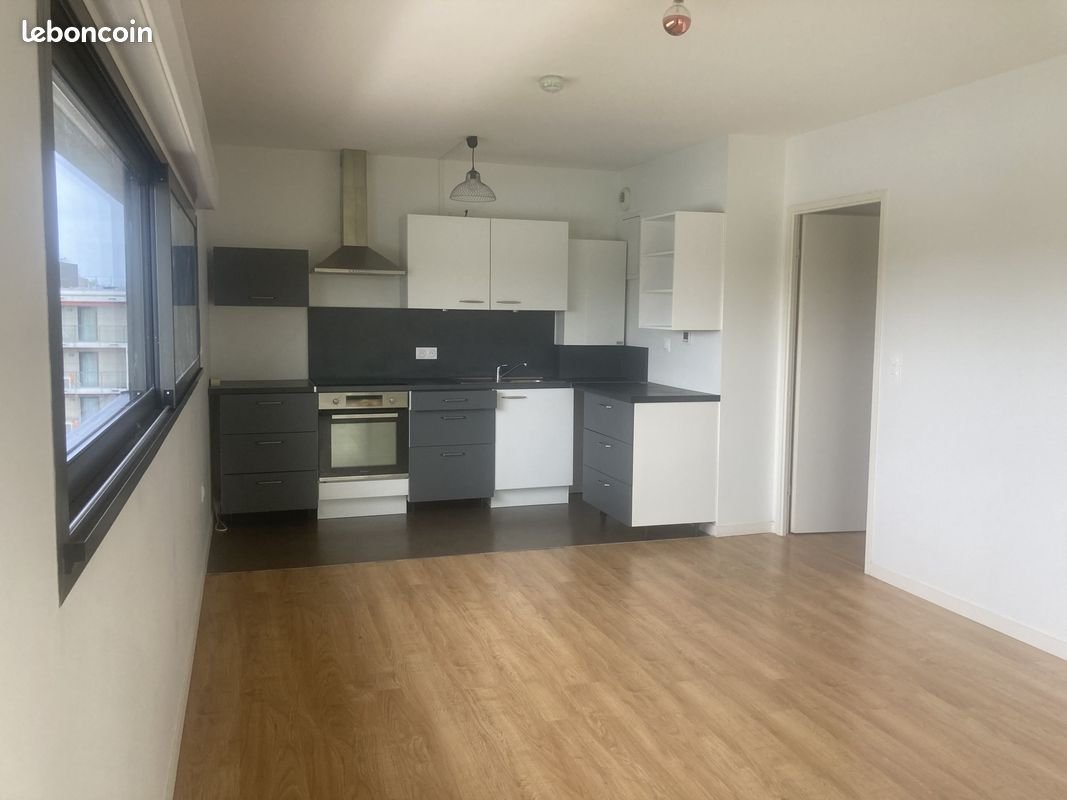Appartement à louer, 59m², Bruges