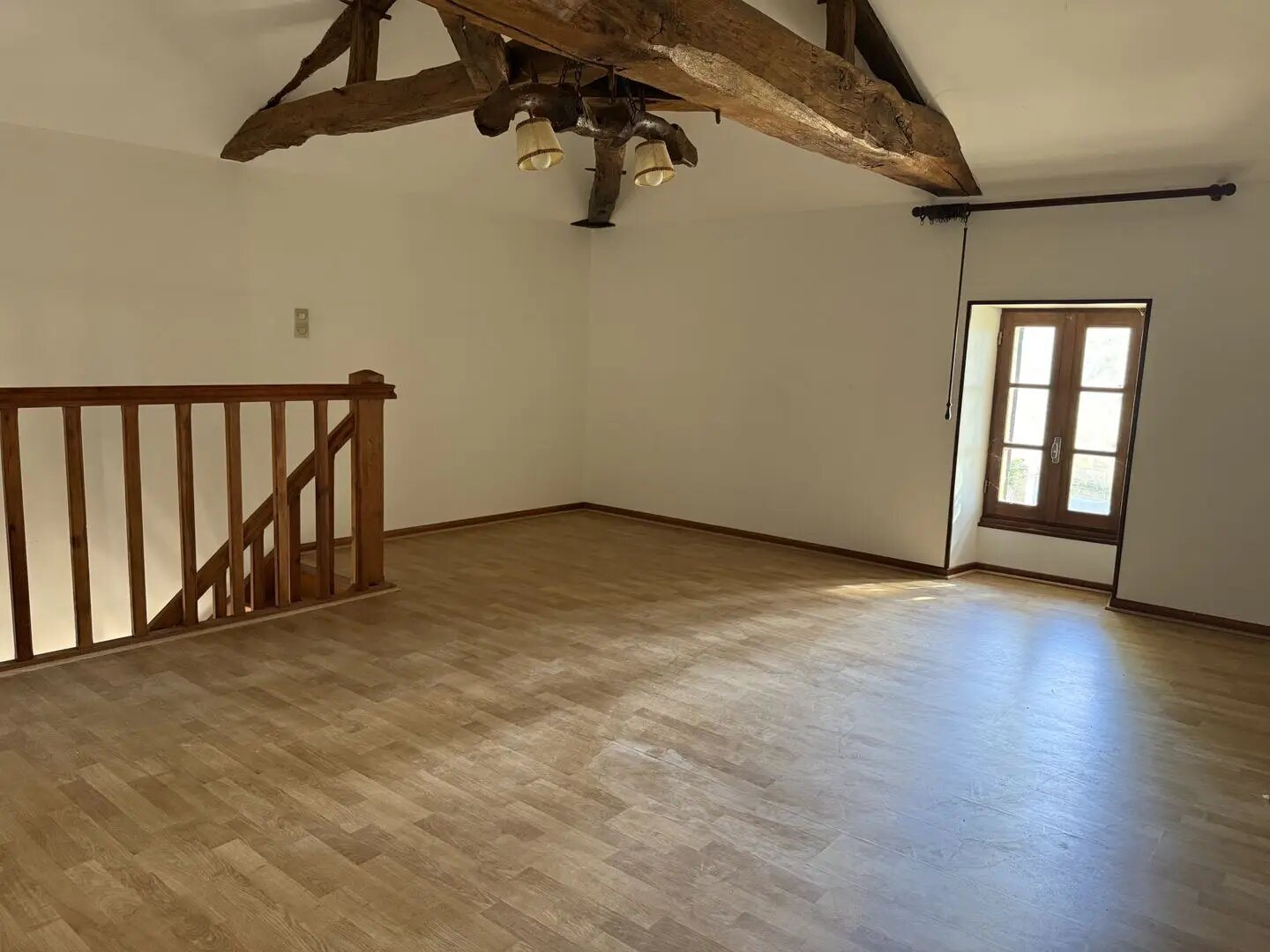 Maison à louer, 133m², Nérigean