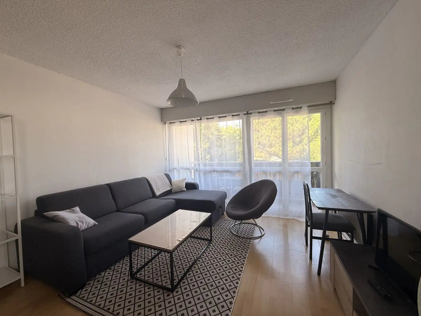 Appartement à louer, 27m², Pessac
