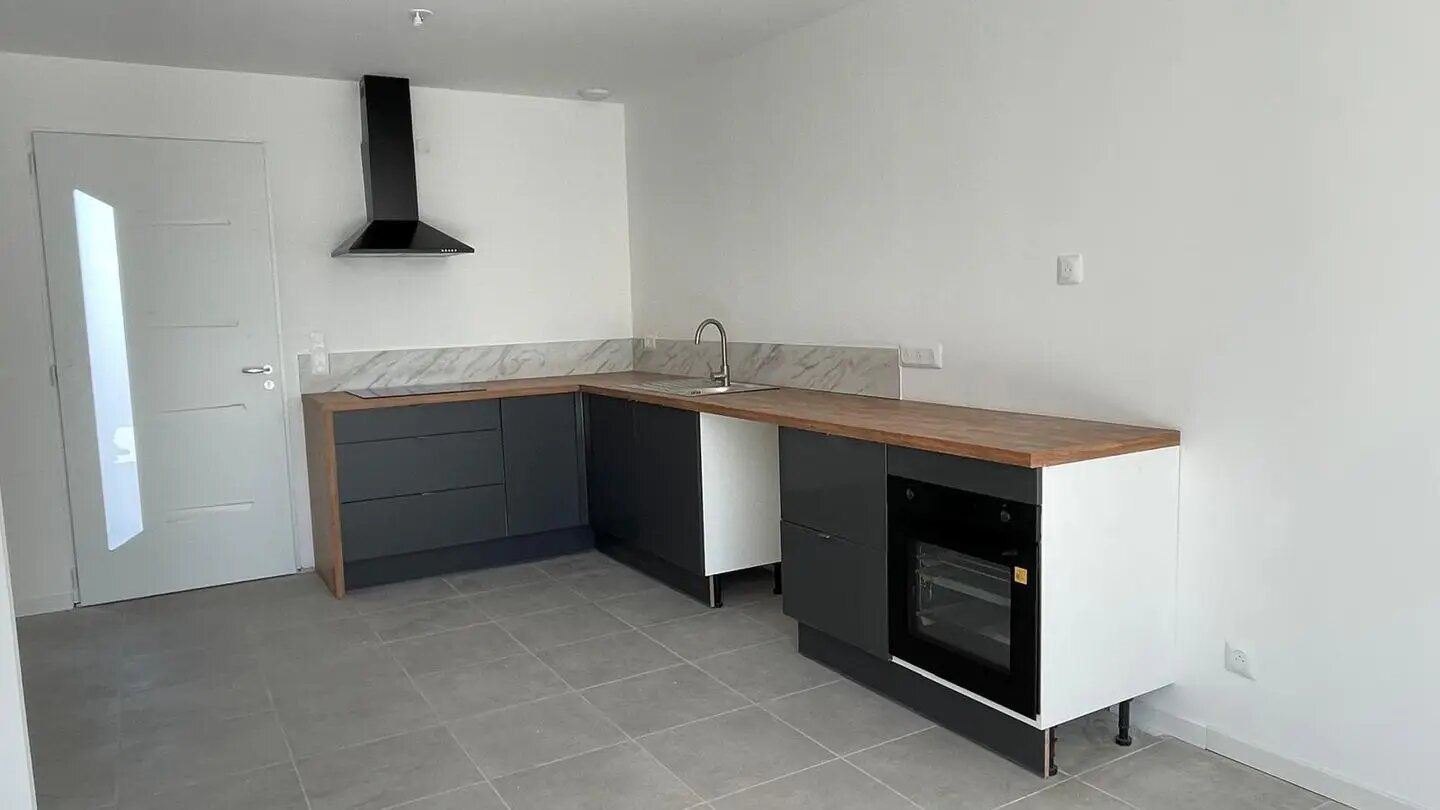 Maison à louer, 85m², Parentis-en-Born