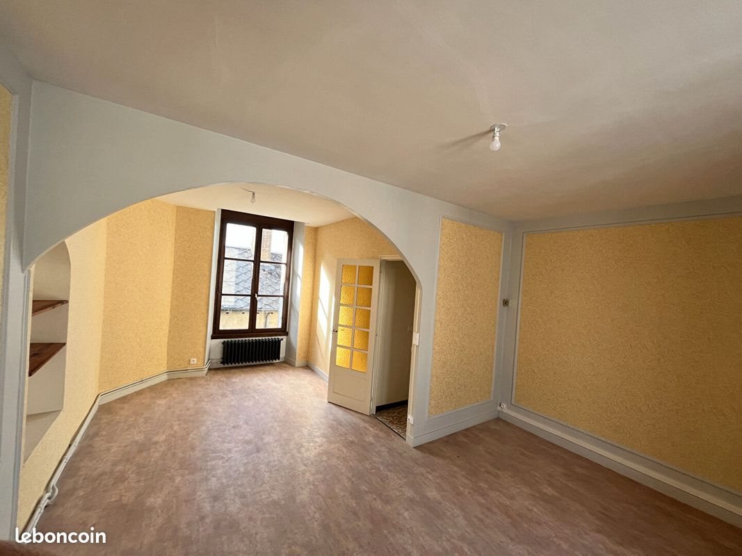 Appartement à louer, 87m², Vibraye