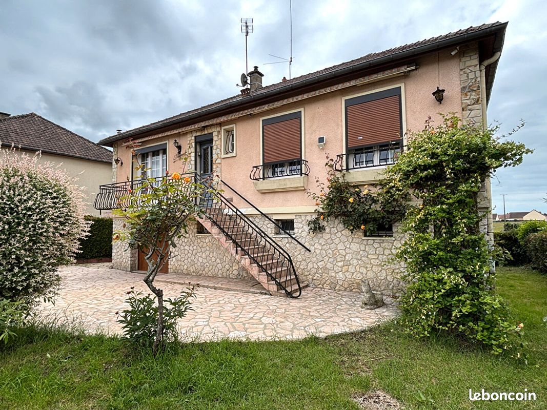 Maison à vendre, 141m², Cherré