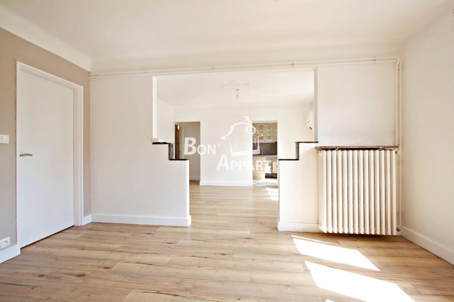 Appartement à vendre, 70m², Châtel-Saint-Germain