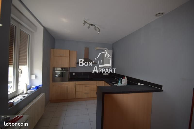 Appartement à louer, 61m², Saint-Privat-la-Montagne