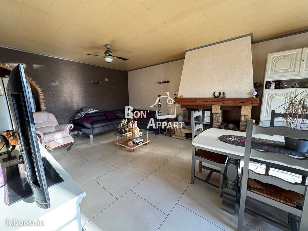 Maison à vendre, 184m², Saint-Privat-la-Montagne