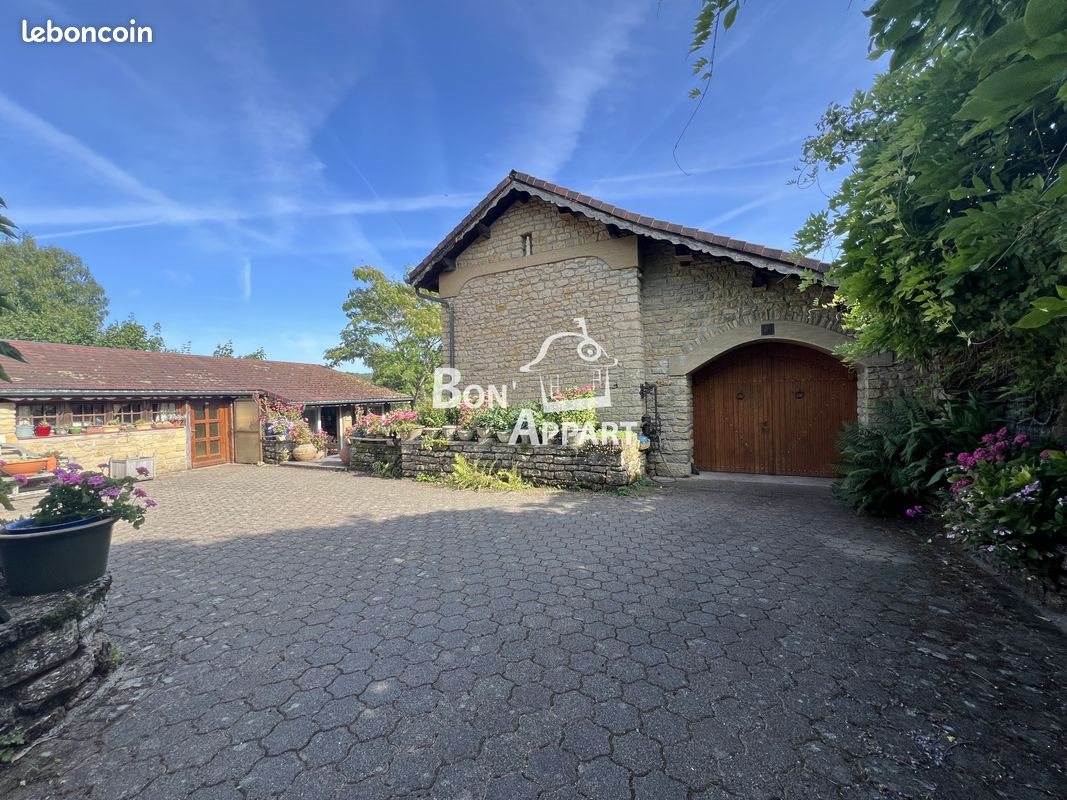 Maison à vendre, 130m², Longuyon