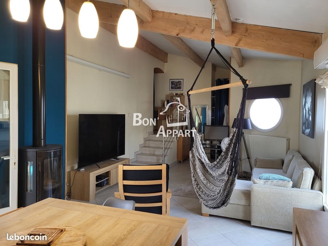 Maison à vendre, 111m², Sainte-Marie-aux-Chênes