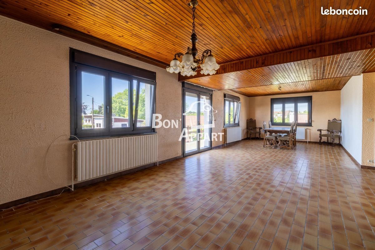 Maison à vendre, 130m², Lantéfontaine