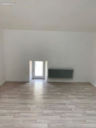 Appartement à louer, 78m², Longuyon