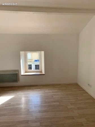 Appartement à louer, 78m², Longuyon