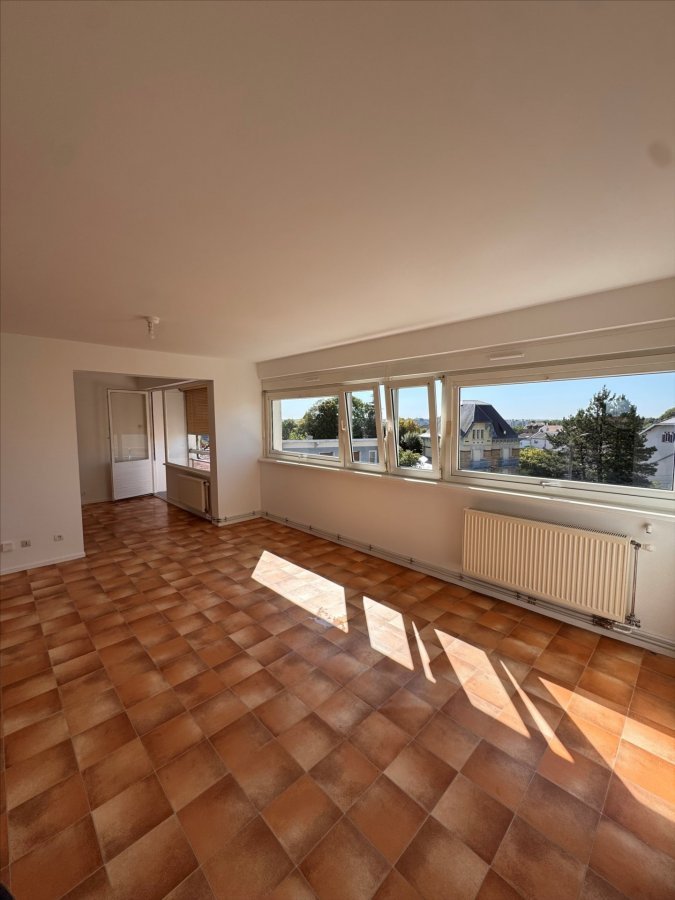 Appartement à louer, 75m², Longwy