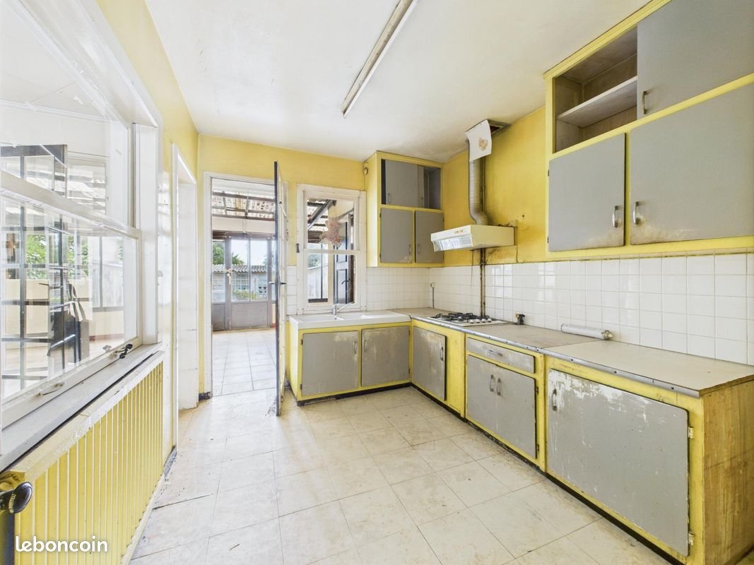 Maison à vendre, 94m², Guîtres