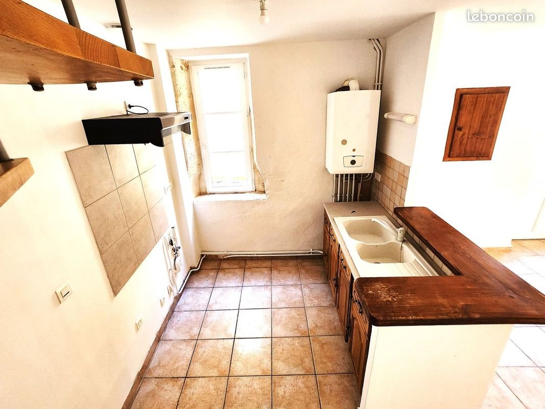 Maison à louer, 56m², Sauveterre-de-Guyenne