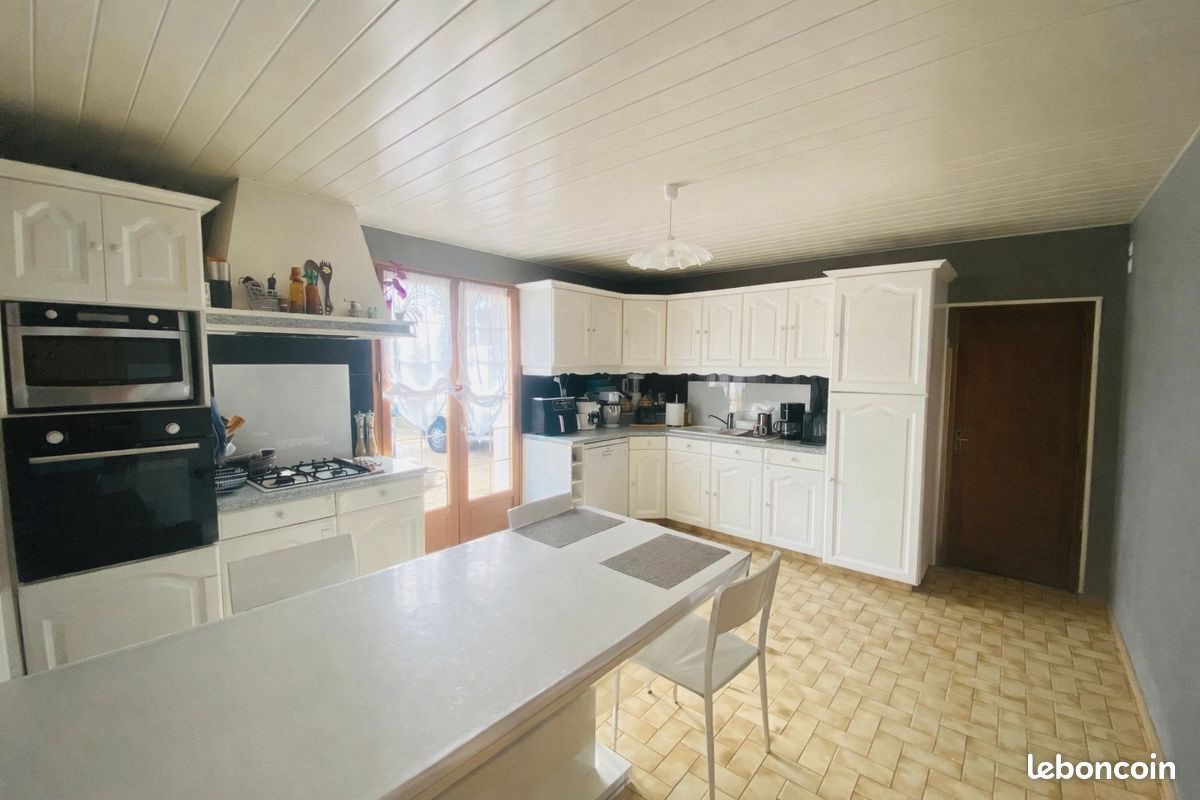 Maison à vendre, 173m², Chambly