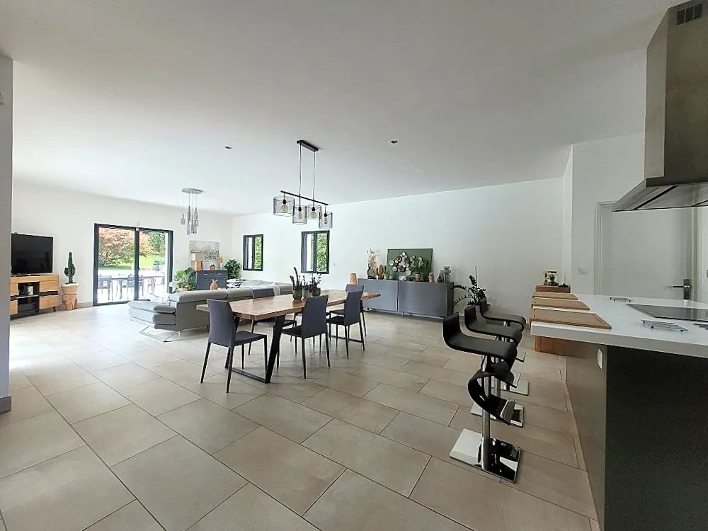 Maison à vendre, 214m², Chambly