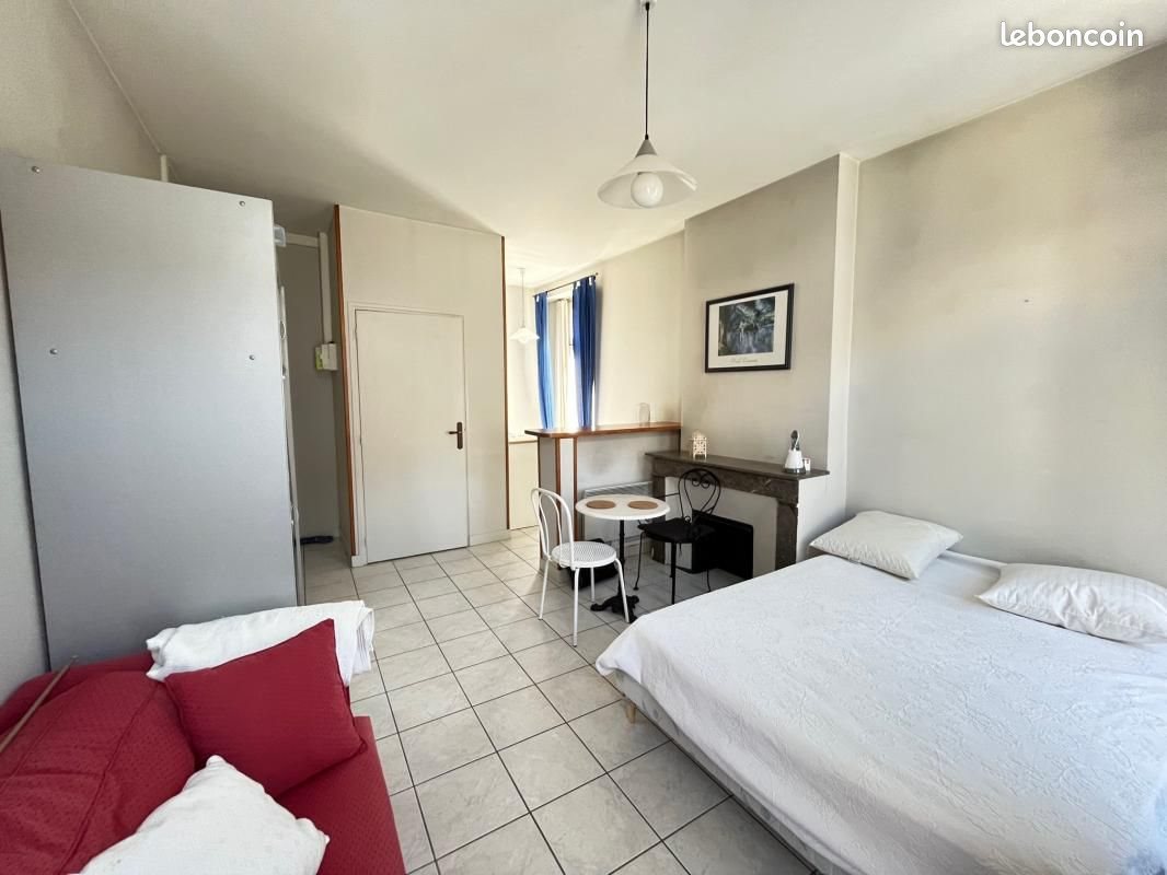 Appartement à louer, 22m², Saint-Étienne