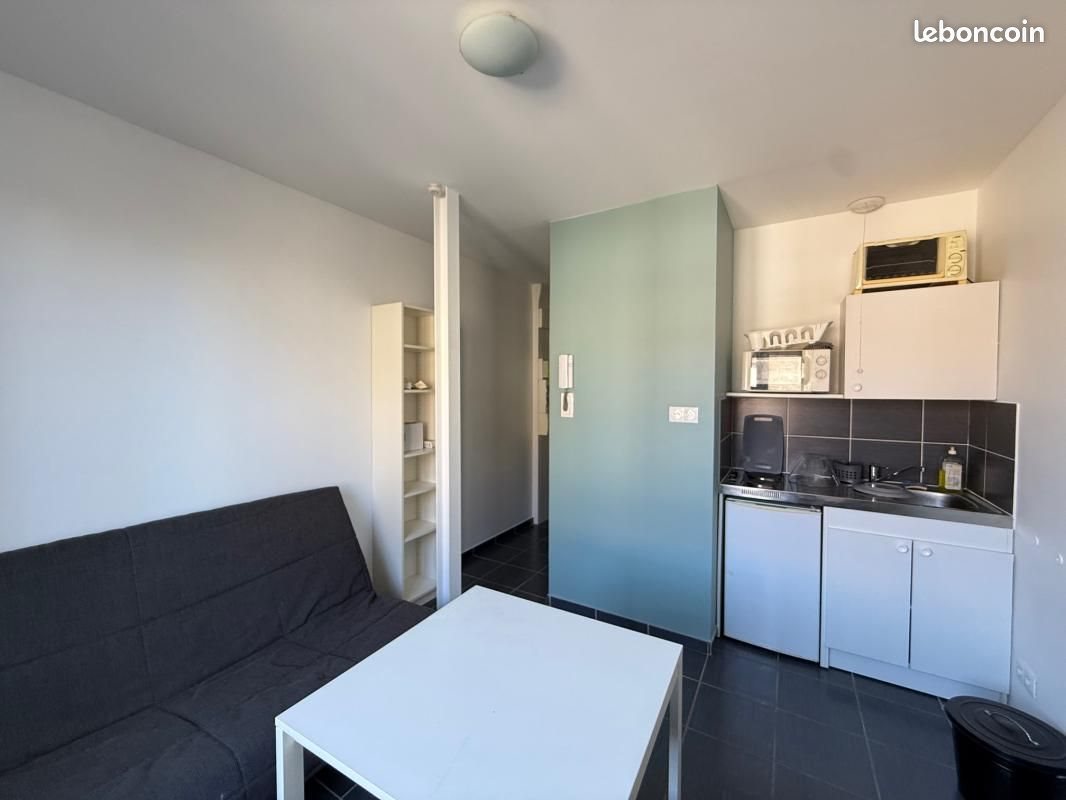 Appartement à louer, 17m², Saint-Etienne