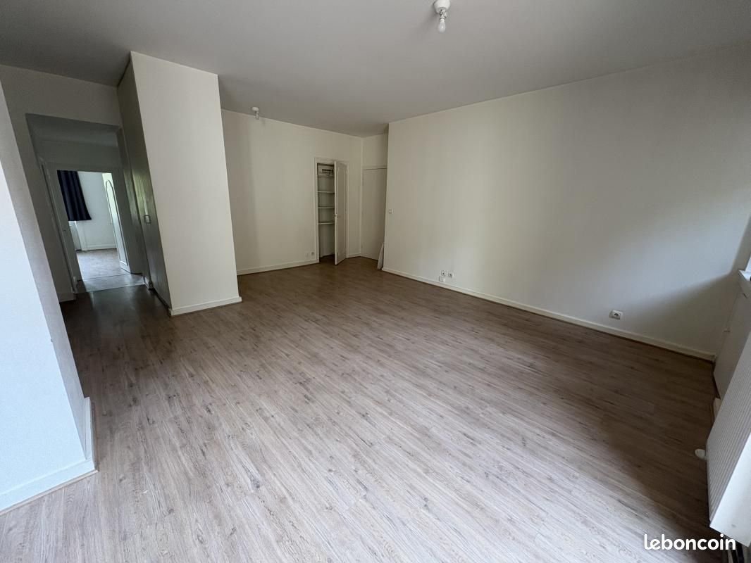 Appartement à louer, 78m², Saint-Galmier