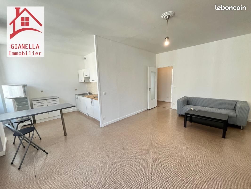 Appartement à louer, 66m², Saint-Étienne