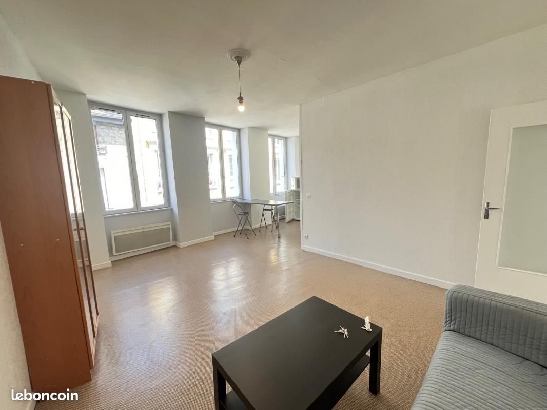 Appartement à louer, 66m², Saint-Étienne