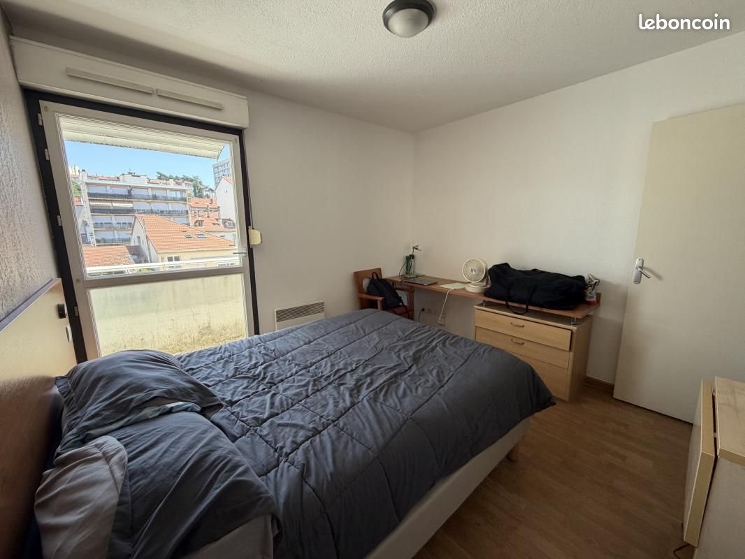 Appartement à louer, 18m², Saint-Etienne