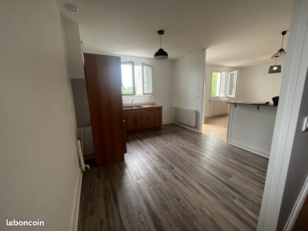 Maison à louer, 75m², Montrond-les-Bains
