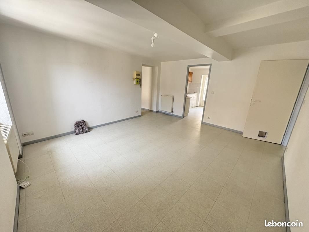 Appartement à louer, 68m², Saint-Galmier