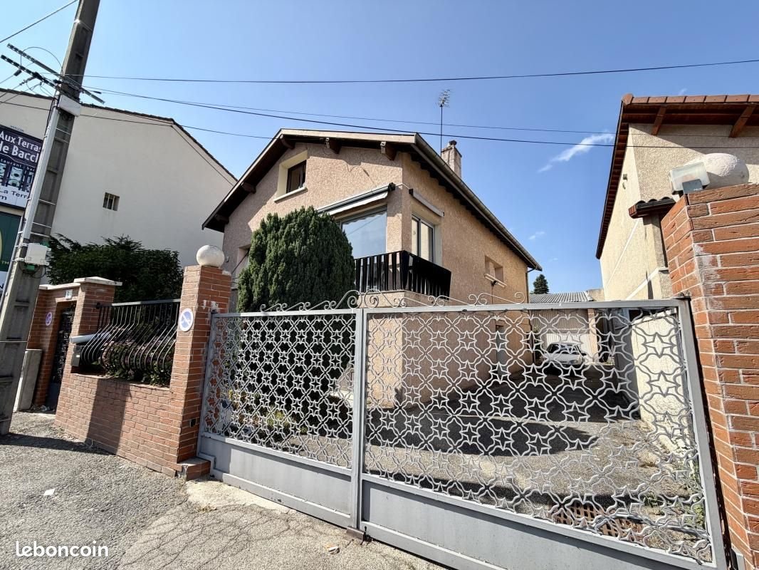 Maison à vendre, 200m², Saint-Priest-en-Jarez