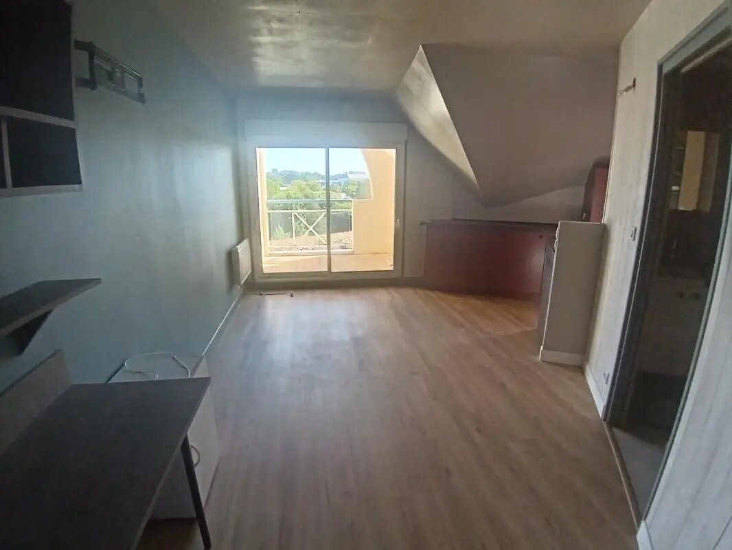 Appartement à louer, 26m², Saint-Molf