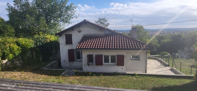 Maison à vendre, 3m², Agen