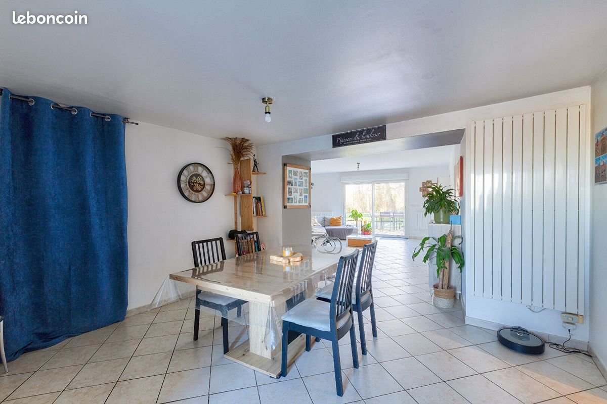 Maison à louer, 120m², Saint-Brandan