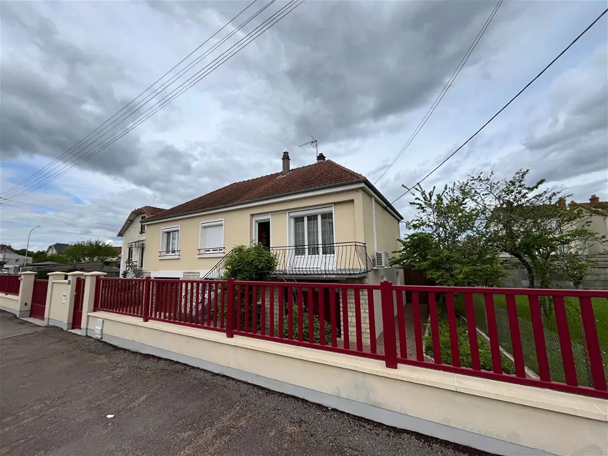 Maison à vendre, 97m², Nevers
