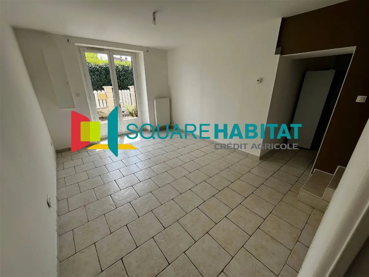 Maison à louer, 76m², Chaulgnes