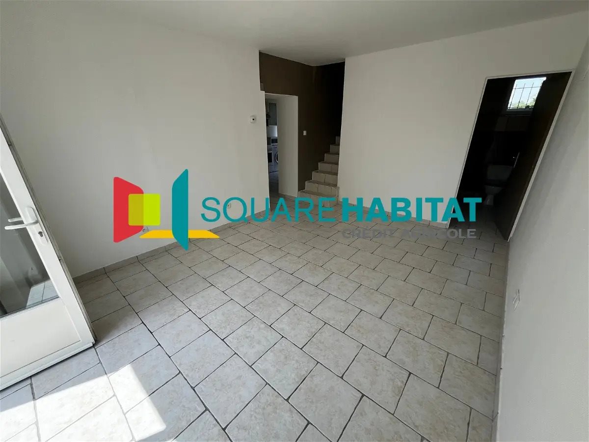 Maison à louer, 76m², Chaulgnes