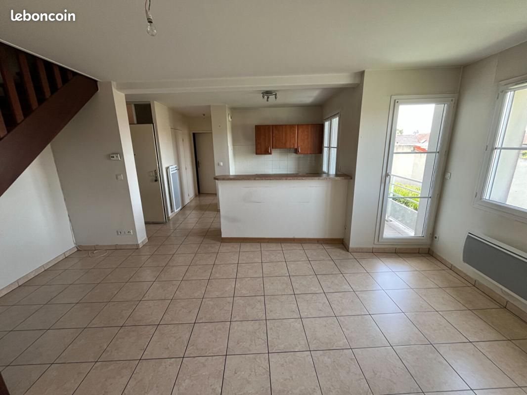 Appartement à vendre, 65m², Villemandeur