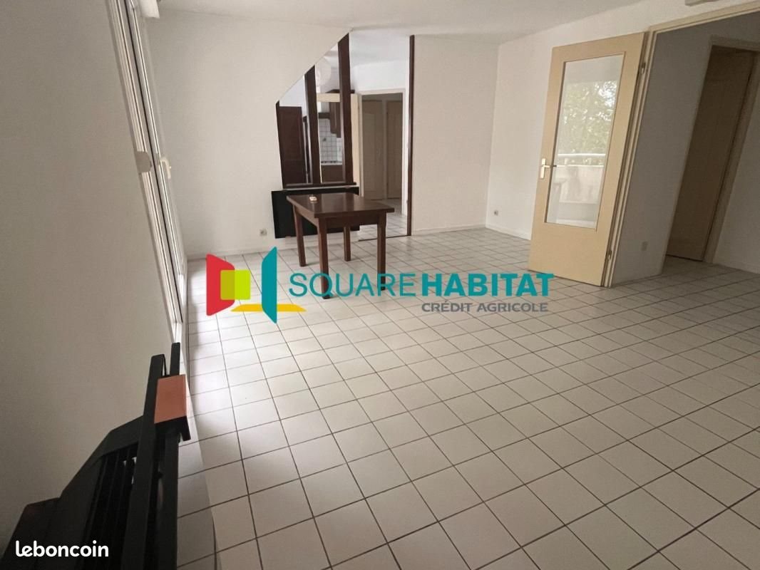 Appartement à louer, 55m², Decize