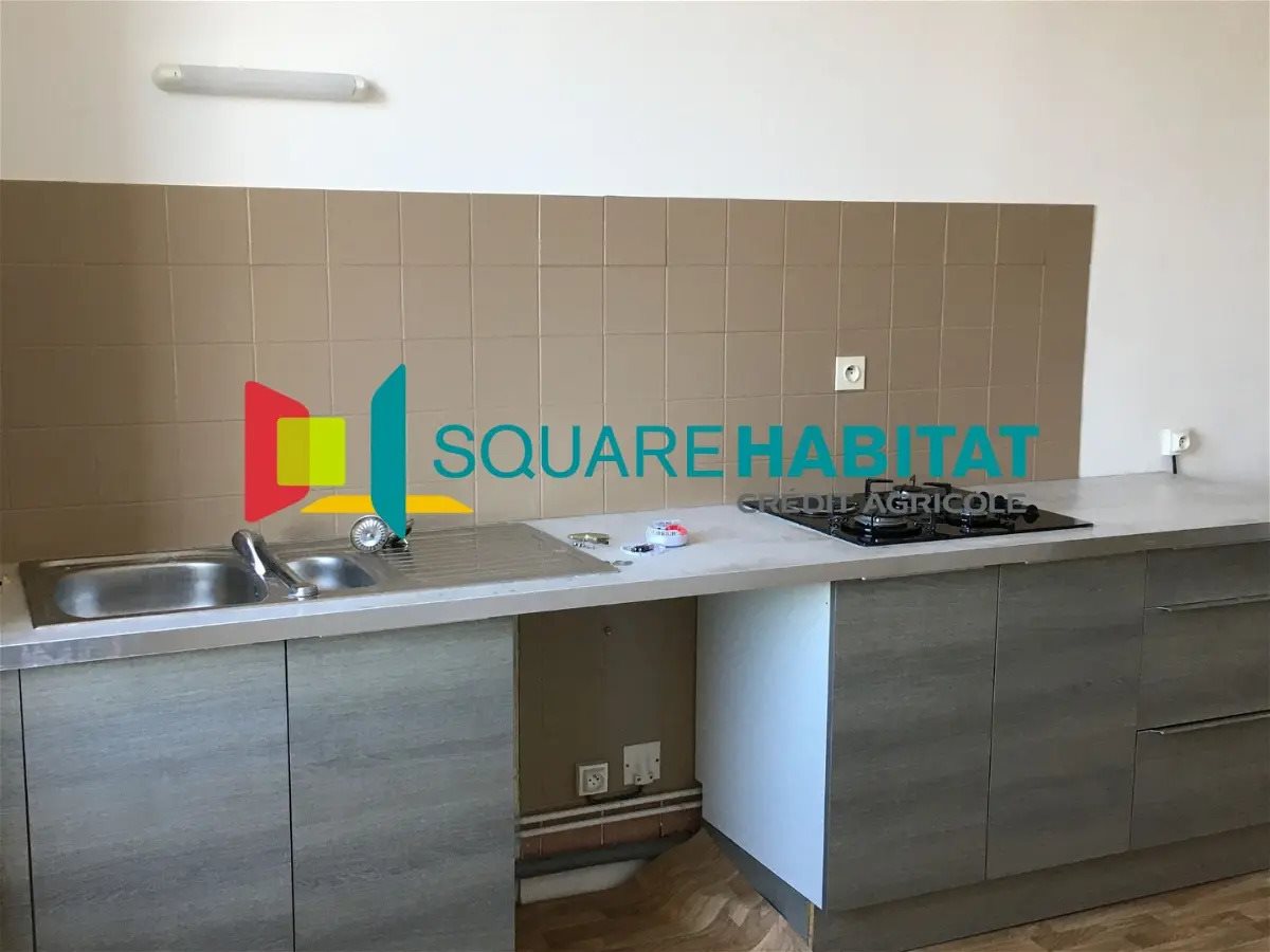 Appartement à louer, 43m², Decize