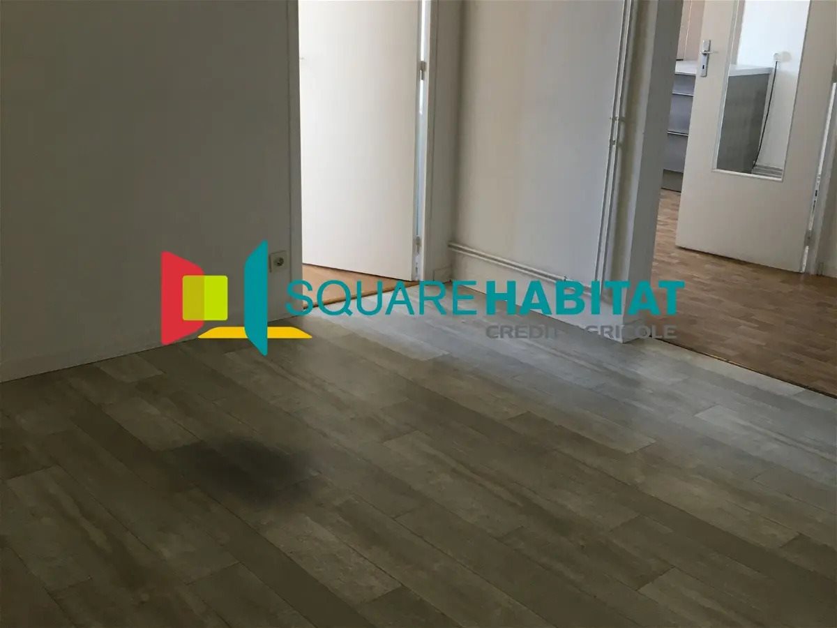 Appartement à louer, 43m², Decize