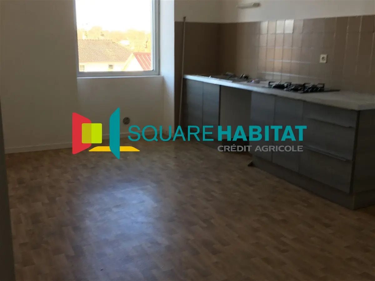 Appartement à louer, 43m², Decize