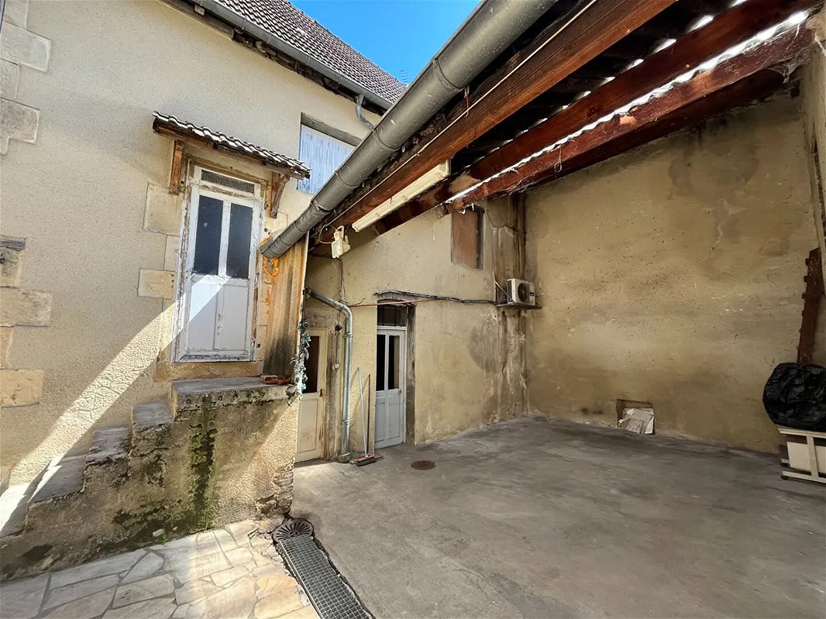 Maison à vendre, 119m², Saint-Pierre-le-Moûtier